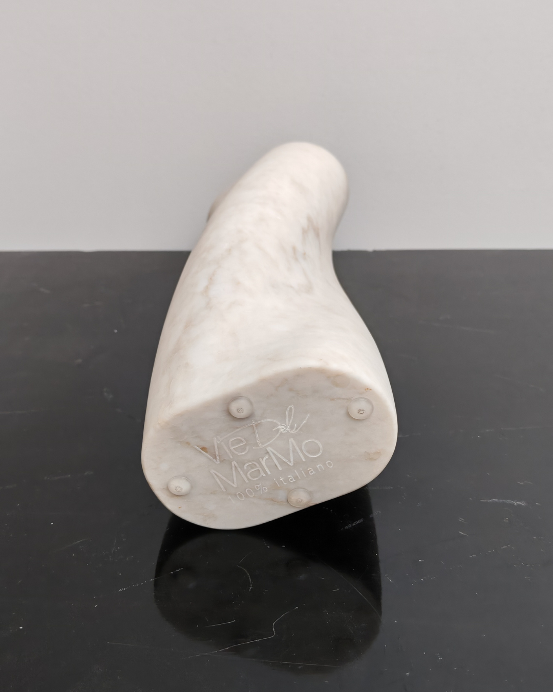 vie del marmo - VASE CROSS FINGERS / TALL 2